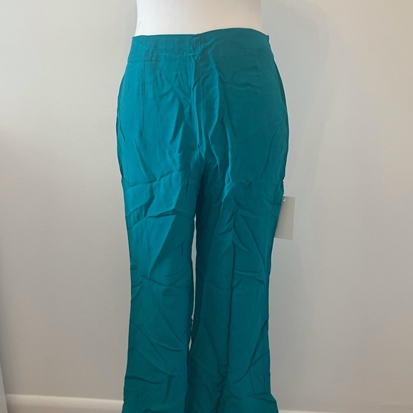 For Love & Lemons X REVOLVE Cropped Pant Emerald - Picture 5 of 6